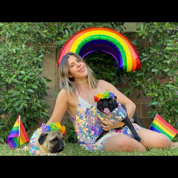 Meet your Posher, Lauren - Picture 1 of 6